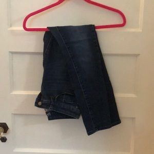 Universal thread mid rise skinny jeans
